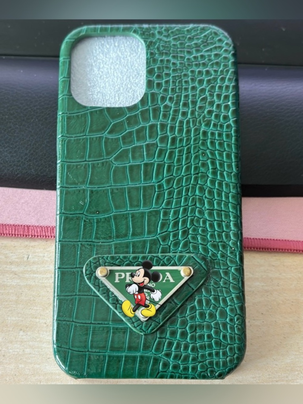 Fashion IPhone 12 phone Case’s - Picture 4 of 8